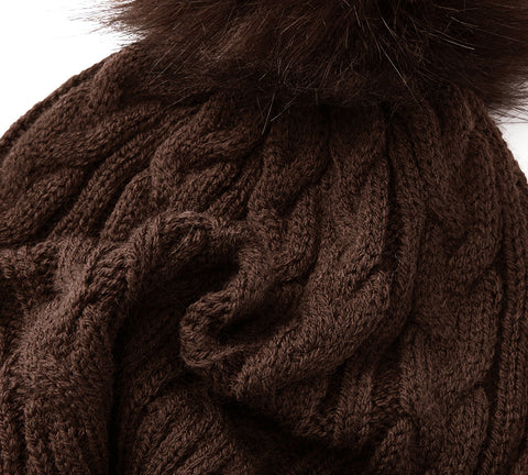 EVERAU® Soft Knit Pom Pom Beanie Conira Hat EVERAU