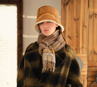 AUSTRALIAN SHEPHERD® Fluffy Sheepskin Wool Bucket Patchwork Hat