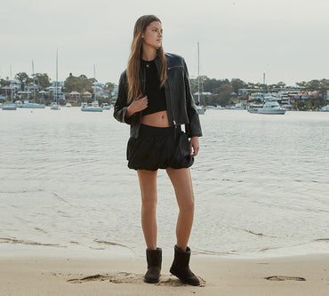 EVERAU® Short Classic Sheepskin Boots