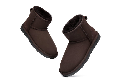 EVERAU® Mini Classic Sheepskin Boots