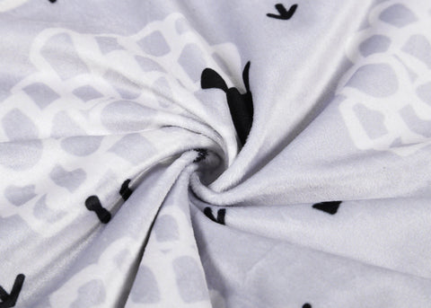 TARRAMARRA® Women and Men Reversible Hoodie Blanket Sheep Print