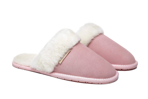 AUSTRALIAN SHEPHERD® UGG Slipper Lassie
